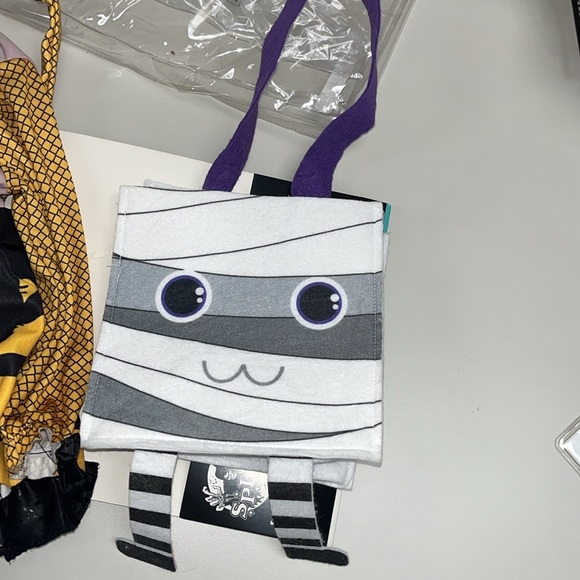 Sally from Nightmare Before Christmas Infant / Childs Halloween costume 12-18 MO - Picture 4 of 9